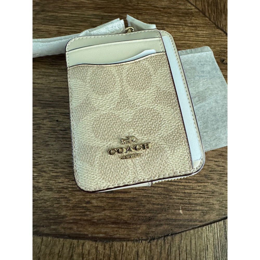 Coach Zip Card Case Signature Canvas Sand Chalk CW883 New